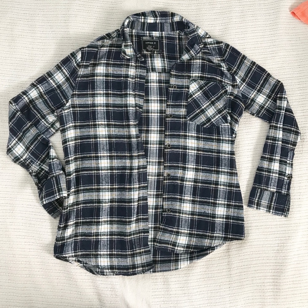 🌸 Forever 21 Flannel Top
